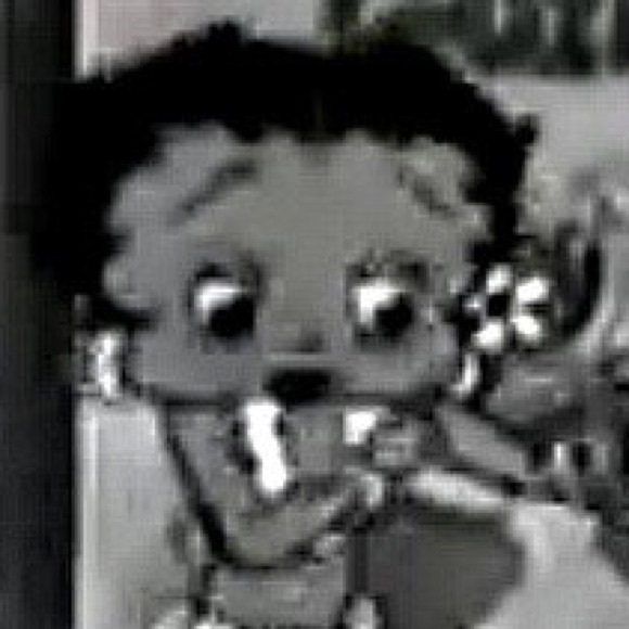 Meet your Posher, Jennifer - Picture 1 of 1